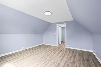9411 S Springfield Avenue, Evergreen Park, IL 60805 - Photo 18