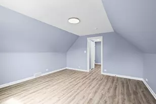 9411 S Springfield Ave, Evergreen Park, IL 60805 - Photo 18