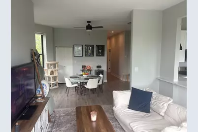 1456 W Addison Street #3, Chicago, IL 60613 - Photo 4