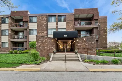 460 Raintree Court #2N, Glen Ellyn, IL 60137 - Photo 1