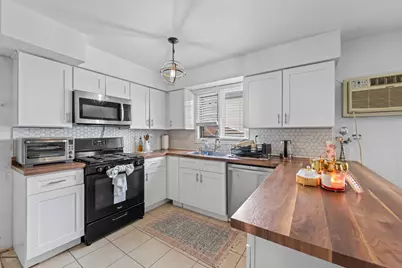 11201 S Helena Drive, Palos Hills, IL 60465 - Photo 28