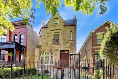 3640 S Prairie Avenue, Chicago, IL 60653 - Photo 1