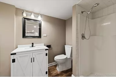 38W042 Silver Glen Road, Saint Charles, IL 60175 - Photo 18