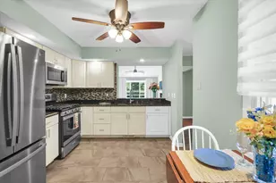 1212 Quail Run Dr, Savoy, IL 61874 - Photo 12