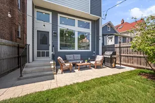 4137 N Lawndale Ave, Chicago, IL 60618 - Photo 30