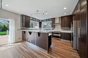 701 Oakton St, Park Ridge, IL 60068 - Photo 12