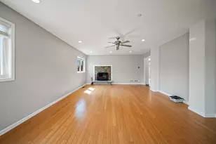 701 Oakton St, Park Ridge, IL 60068 - Photo 4