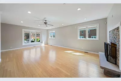 701 Oakton Street, Park Ridge, IL 60068 - Photo 6