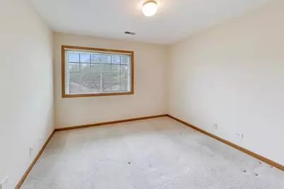 365 Stonington Place #365, South Elgin, IL 60177 - Photo 16