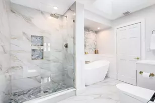 7724 Knottingham Ln, Downers Grove, IL 60516 - Photo 22