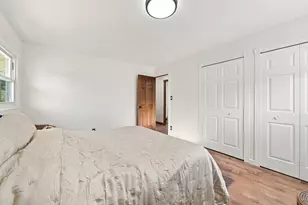 412 Sherwood Dr, Streamwood, IL 60107 - Photo 16