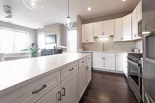 2243 N Lister Ave, Chicago, IL 60614 - Photo 4