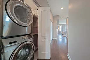 2243 N Lister Ave, Chicago, IL 60614 - Photo 18