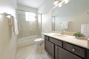 2243 N Lister Ave, Chicago, IL 60614 - Photo 10