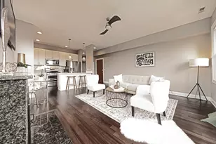 2243 N Lister Ave, Chicago, IL 60614 - Photo 2