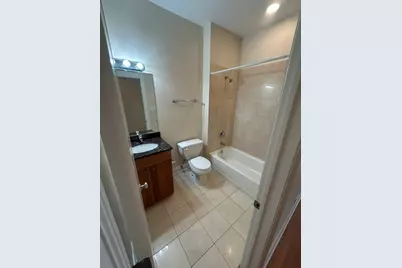 2656 N Hamlin Avenue #2S, Chicago, IL 60647 - Photo 8