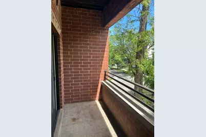 2656 N Hamlin Avenue #2S, Chicago, IL 60647 - Photo 16