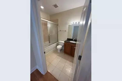 2656 N Hamlin Avenue #2S, Chicago, IL 60647 - Photo 12