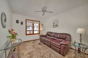 17808 Cameron Pkwy, Orland Park, IL 60467 - Photo 18