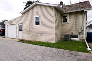 3325 Halsted St, Steger, IL 60475 - Photo 8