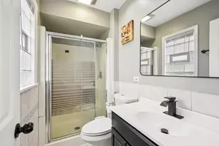 941 W Army Trail Blvd, Addison, IL 60101 - Photo 12