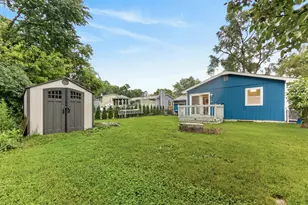 183 Sunset Dr, Carpentersville, IL 60110 - Photo 26