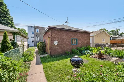 4033 W Wellington Avenue, Chicago, IL 60641 - Photo 22