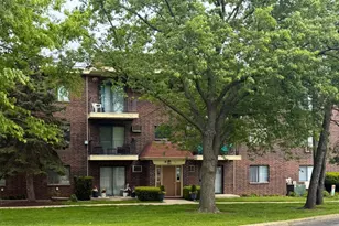 942 N Rohlwing Rd, Addison, IL 60101 - Photo 2