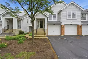 2290 Scott Ln, Aurora, IL 60502 - Photo 1