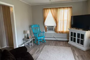 438 Anderson St, Centralia, IL 62801 - Photo 4
