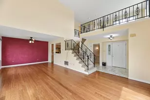 19726 Lake Shore Dr Ct, Lynwood, IL 60411 - Photo 8