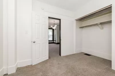 107 S Morris Avenue, Bloomington, IL 61701 - Photo 12