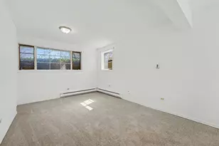 8 Mantua Ct, Park Forest, IL 60466 - Photo 8