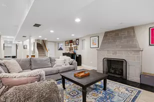 5822 N Sacramento Ave, Chicago, IL 60659 - Photo 22
