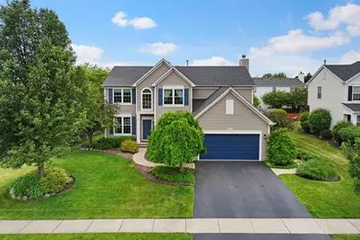 350 Kestrel Lane, Lindenhurst, IL 60046 - Photo 1