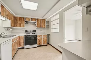 1491 Ashland Ave, Des Plaines, IL 60016 - Photo 10