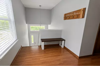 2260 Woodside Drive, Carpentersville, IL 60110 - Photo 4