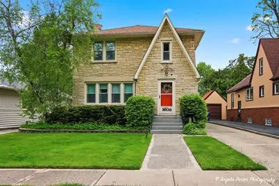 1608 Henry Place, Waukegan, IL 60085 - Photo 1