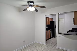 833 Village Quarter Rd, West Dundee, IL 60118 - Photo 22