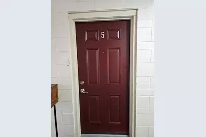 833 Village Quarter Road #G5, West Dundee, IL 60118 - Photo 2
