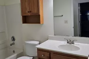 833 Village Quarter Rd, West Dundee, IL 60118 - Photo 12