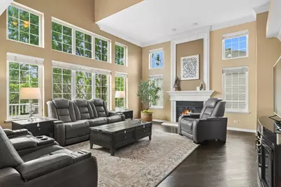 6131 Oakmont Lane, Gurnee, IL 60031 - Photo 4