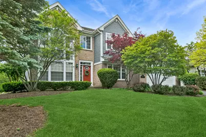 6131 Oakmont Lane, Gurnee, IL 60031 - Photo 1