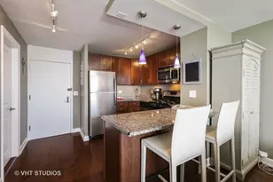2800 N Lake Shore Dr, Chicago, IL 60657 - Photo 6