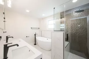 8728 S King Dr, Chicago, IL 60619 - Photo 8