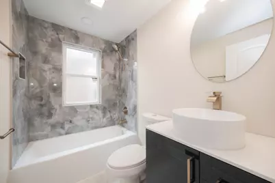 8728 S King Drive, Chicago, IL 60619 - Photo 4