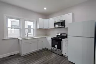 231 S Chicago Ave, Kankakee, IL 60901 - Photo 6