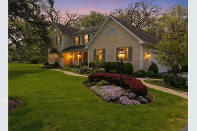 6N802 Splitrail Lane, Saint Charles, IL 60175 - Photo 2
