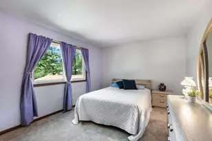 908 Firth Rd, Mundelein, IL 60060 - Photo 18