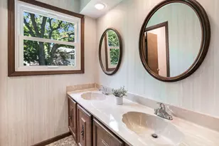 908 Firth Rd, Mundelein, IL 60060 - Photo 20